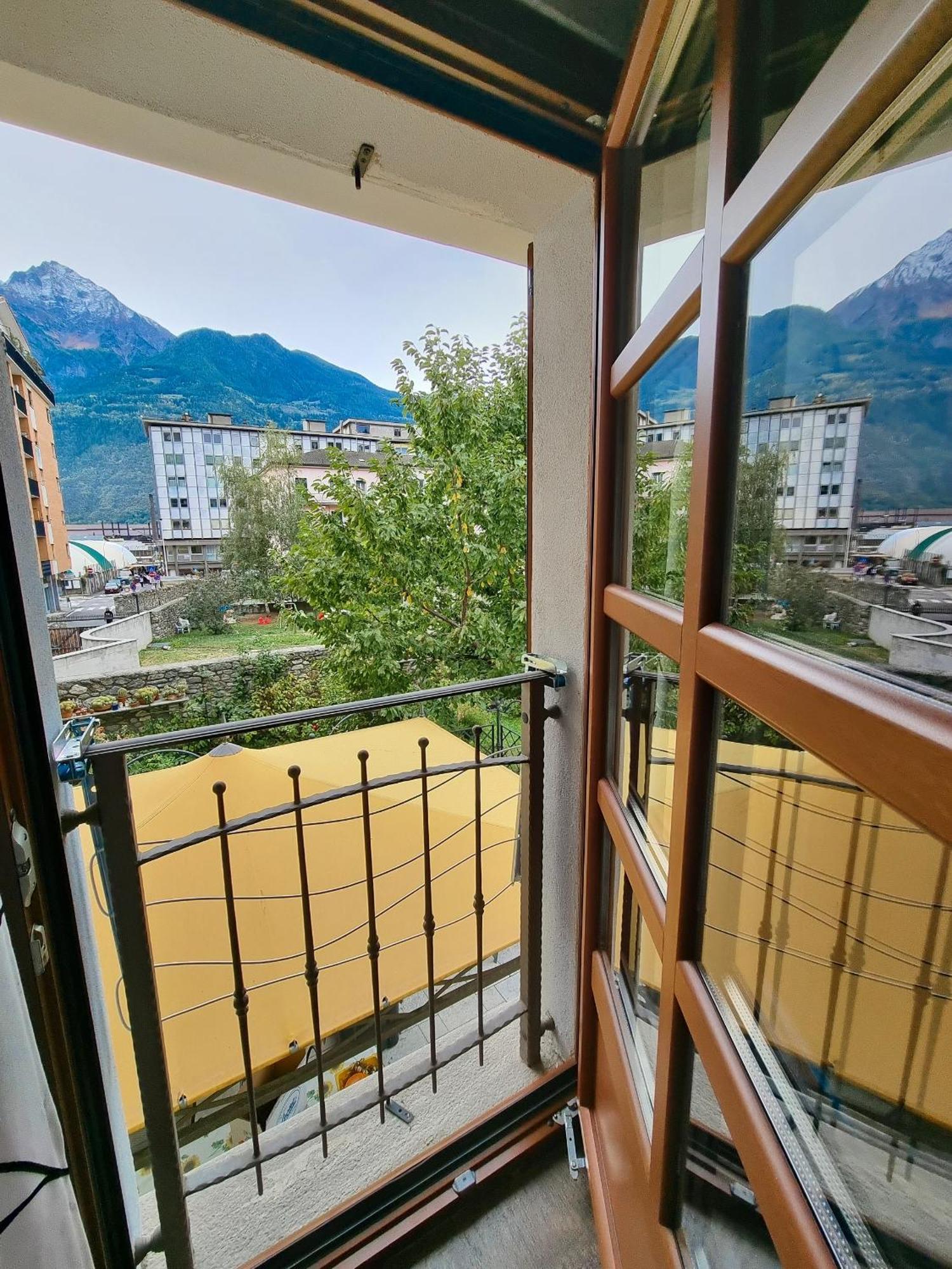 Maison Bodroz appartamento Charme Aosta Esterno foto